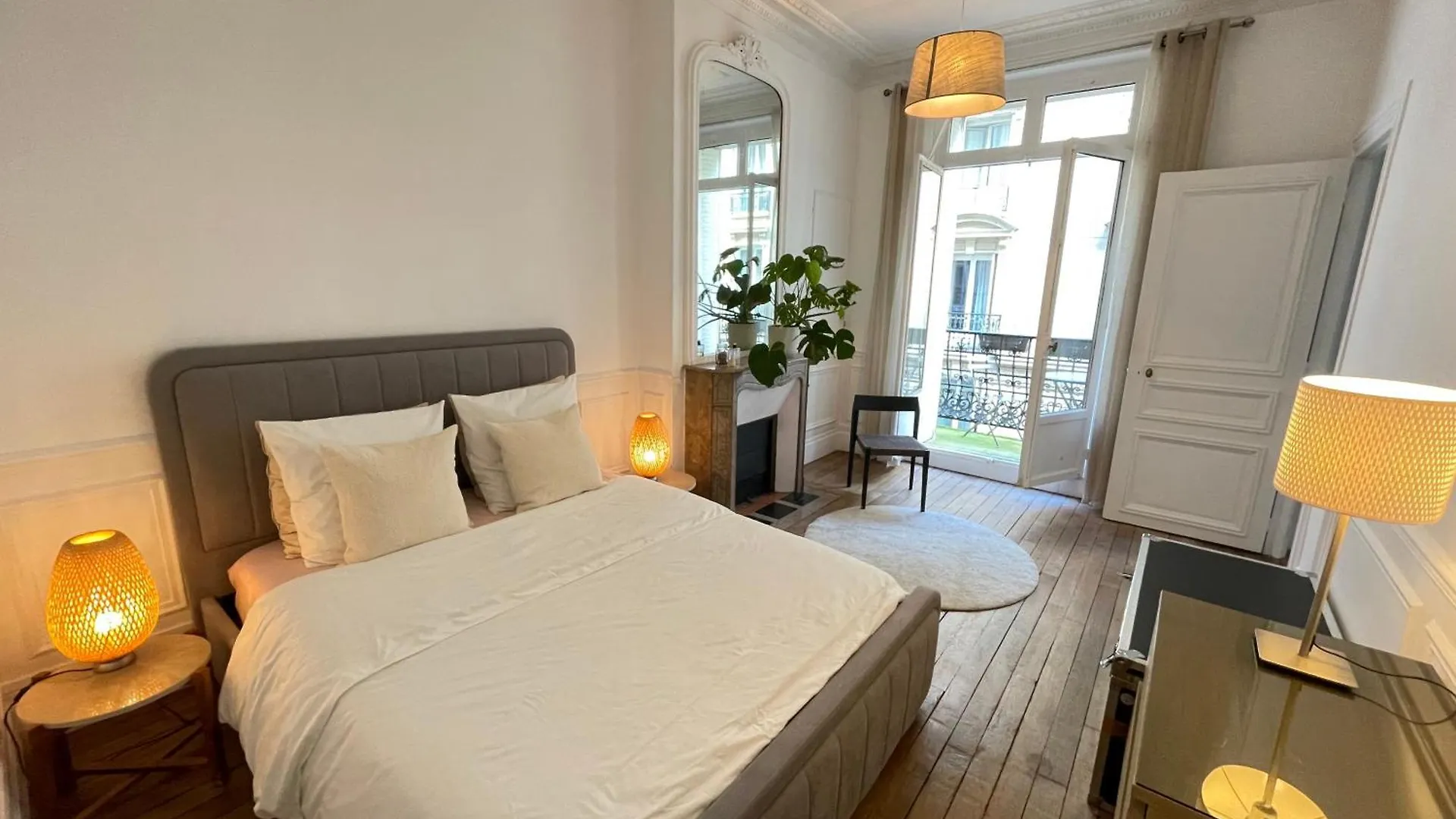 Magnifique T4 Proche Proche Arc De Triomphe Et Champs Elysees Apartment *