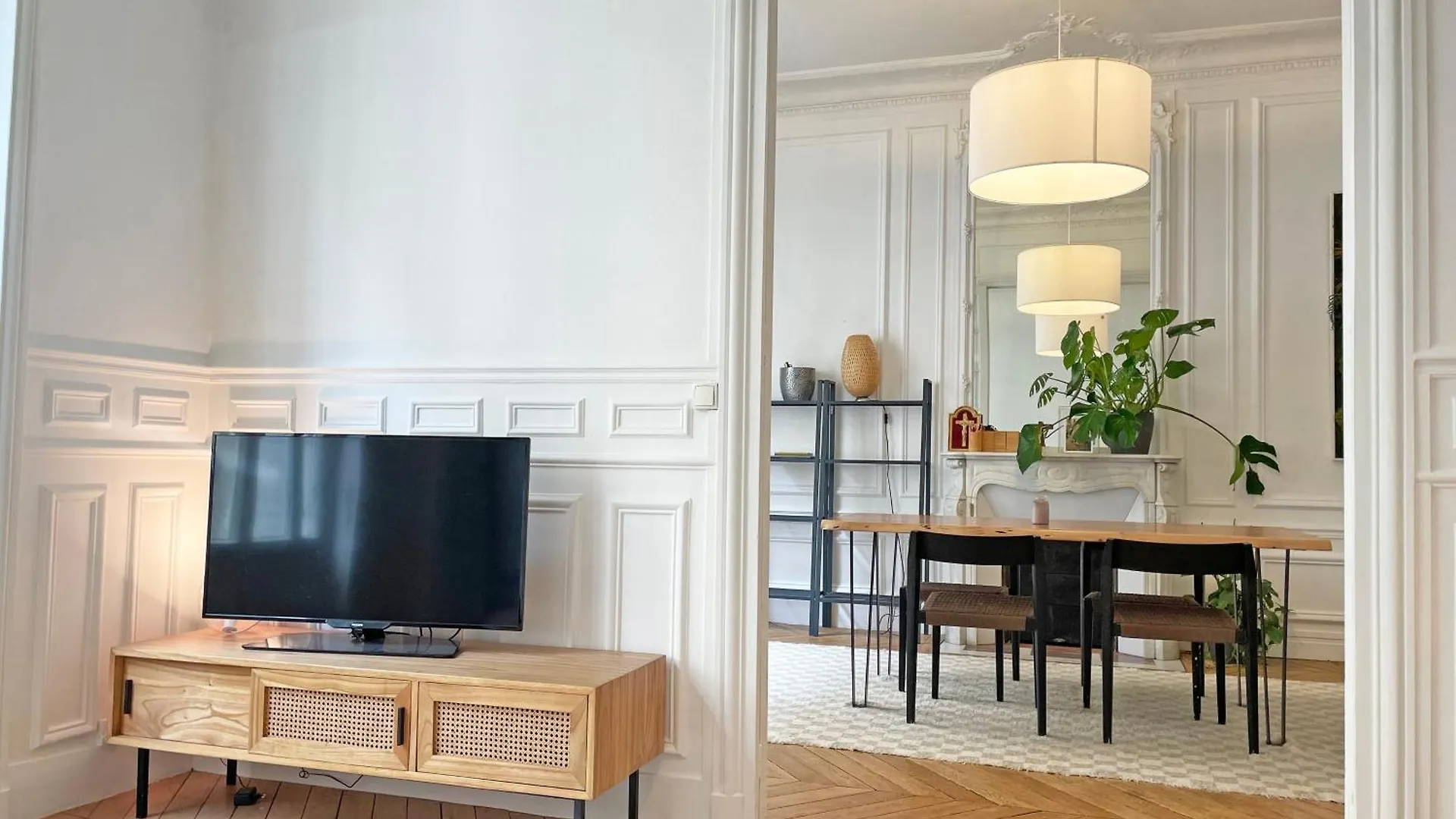 Apartment Magnifique T4 Proche Proche Arc De Triomphe Et Champs Elysees *